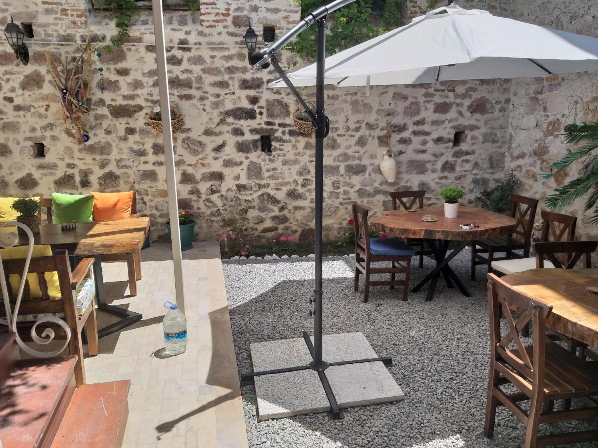 Gizemli Konak Ayvalik Luaran gambar