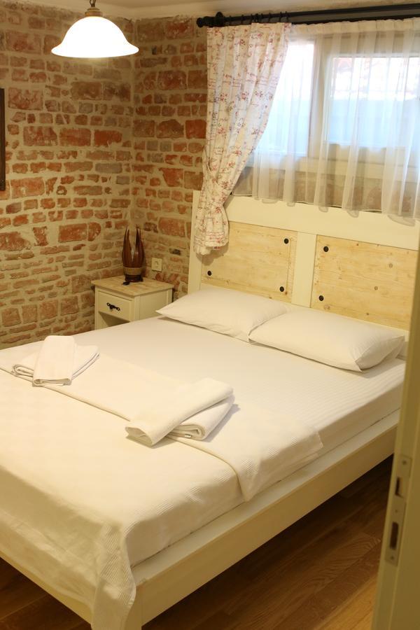 Gizemli Konak Ayvalik Luaran gambar