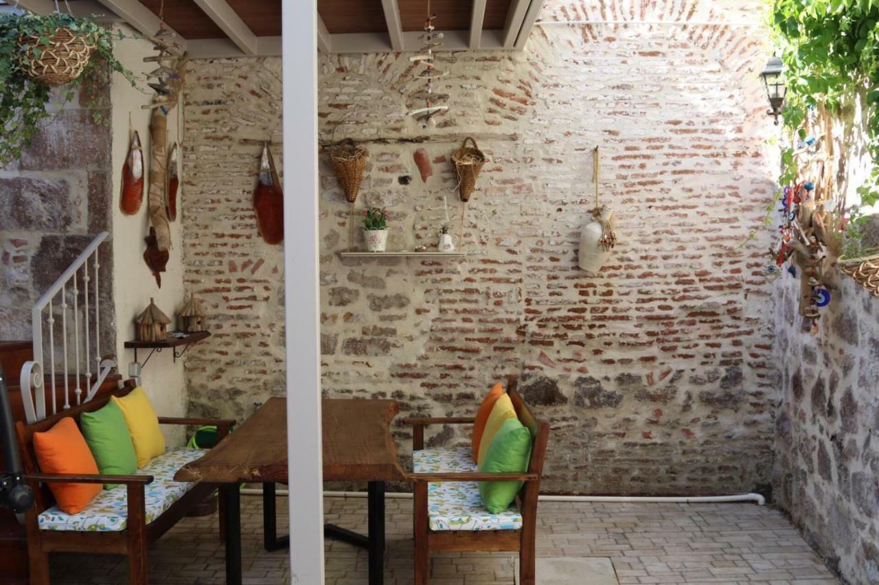 Gizemli Konak Ayvalik Luaran gambar